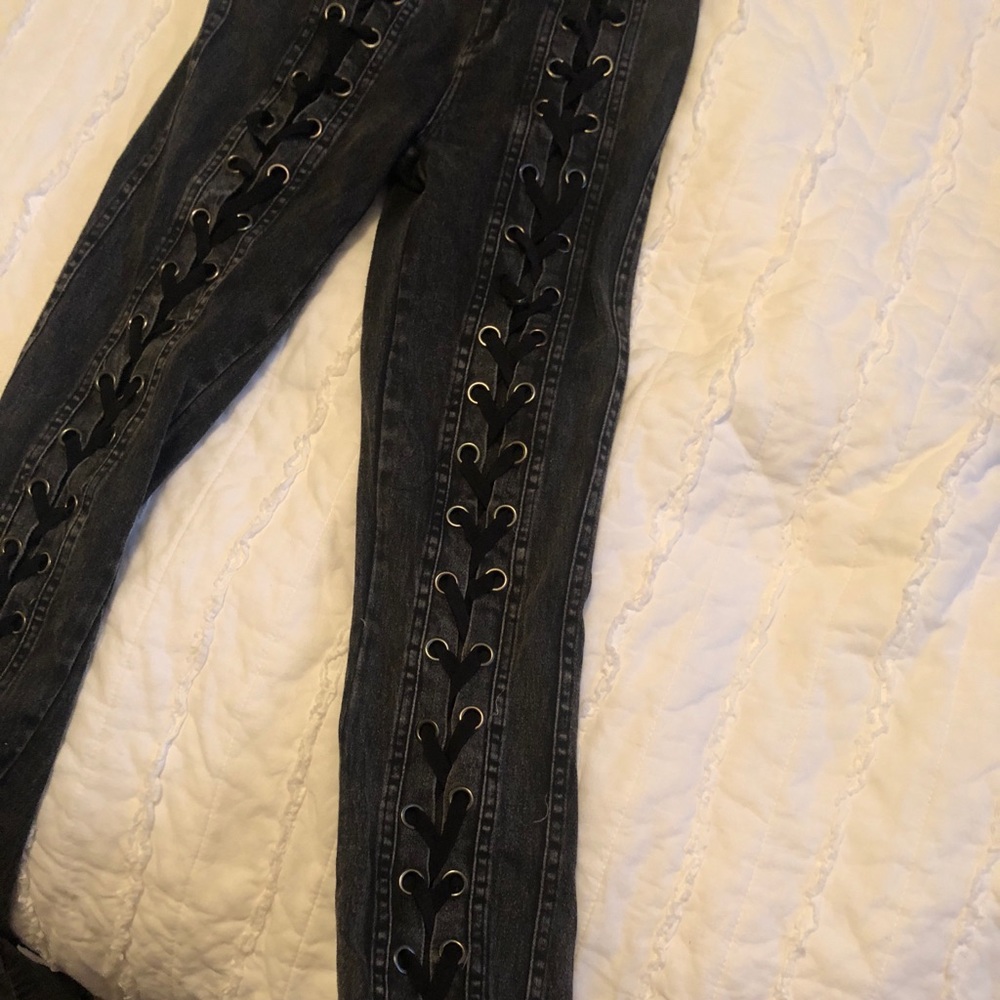Fashion nova palace up jeans/pants